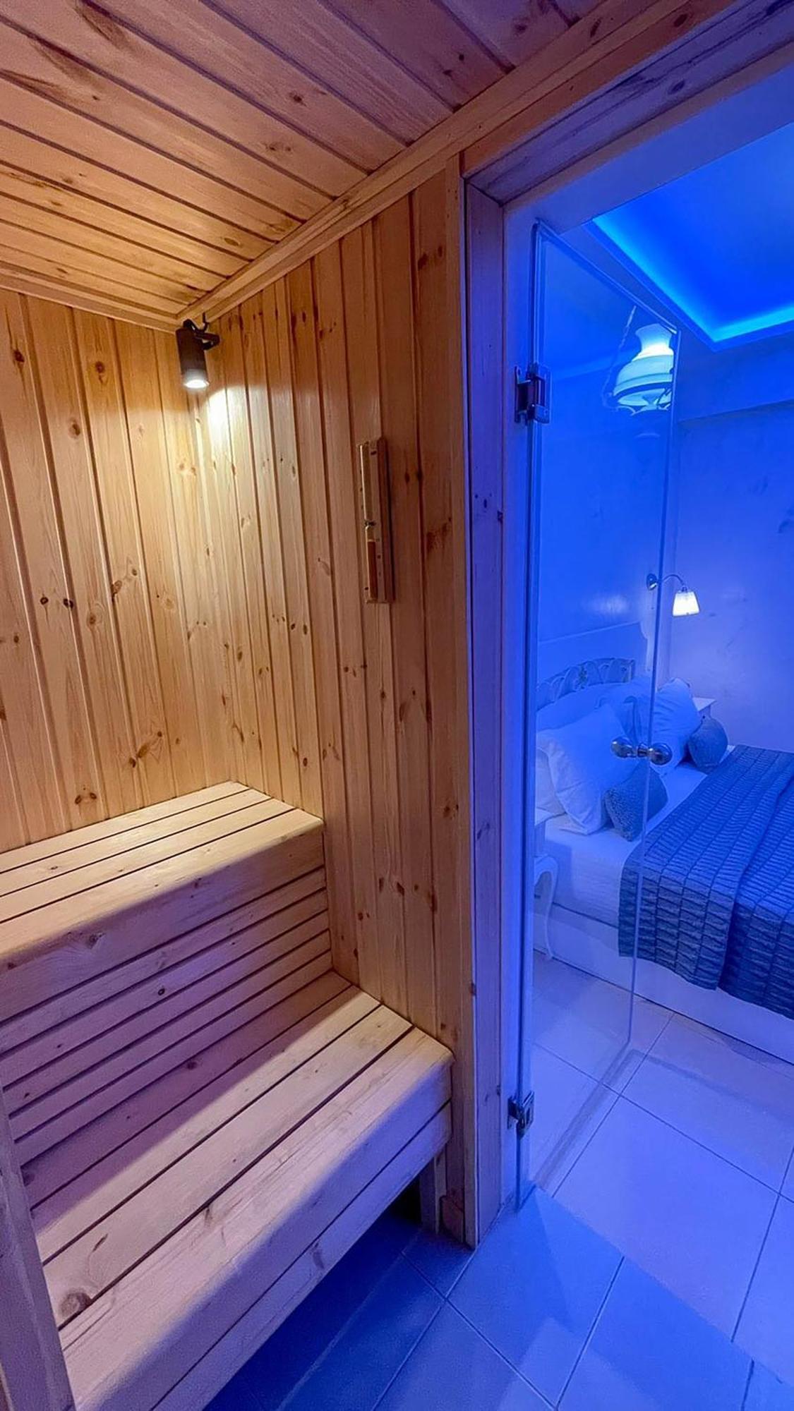 Panorama Suites & Spa - Adults Only Stómion Quarto foto